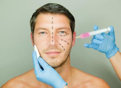 Schönheits-OPs liegen im Trend: Auch Männer lassen liften,   (c) fotolia.de / detailblick Schönheits-OPs liegen im Trend: Auch Männer lassen liften,   (c) fotolia.de / detailblick