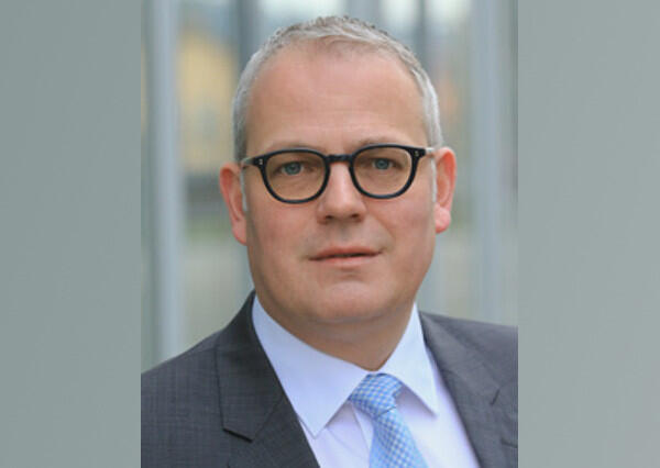 Oliver Reken Oliver Reken