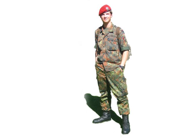 Nach ihrer Dienstzeit bei der Budneswehr brauchen Zeitsoldat*innen eine Krankenkasse Nach ihrer Dienstzeit bei der Budneswehr brauchen Zeitsoldat*innen eine Krankenkasse