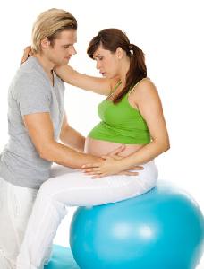 Geburtsvorbereitungskurs mit Partner