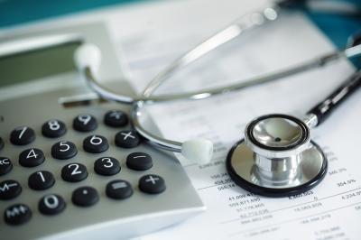 Sparen beim Zusatzbeitrag - Krankenkassenwechsel,  (c) Getty Images / BrianAJackson