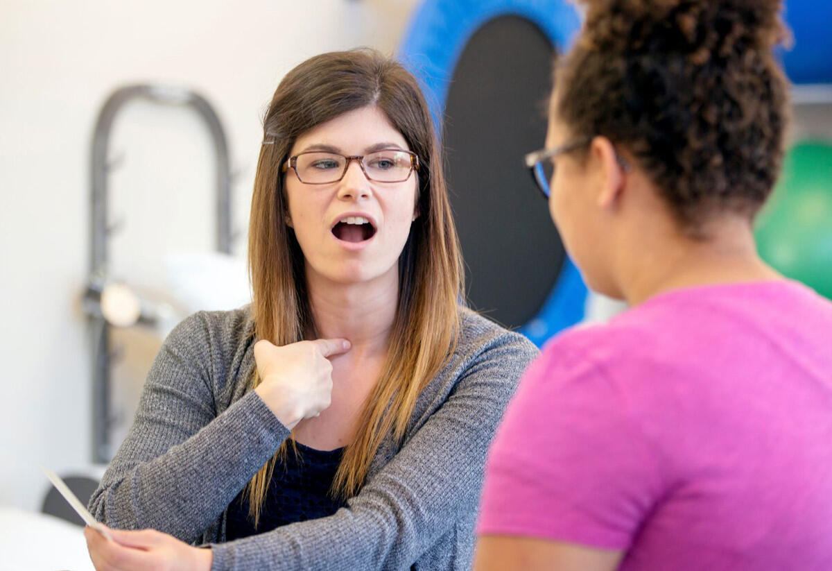 klinische Sprechwissenschaft oder Logopädie 