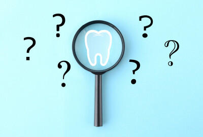 Zahnärztliche Patientenberatung,  (c) getty Images / takasuu Zahnärztliche Patientenberatung,  (c) getty Images / takasuu