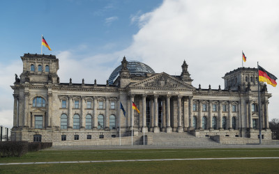 Kritik an der Sparreform im Gesundheitsausschuss des Bundestages ,  (c) Getty Images / Dan Germanboy