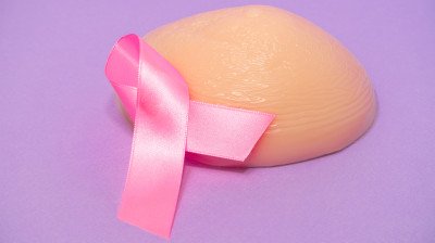 Brustamputation bei Brustkrebs,  (c) Getty Images / Maria Paina